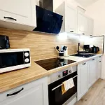 Wlochatka Z Sauna Finska
