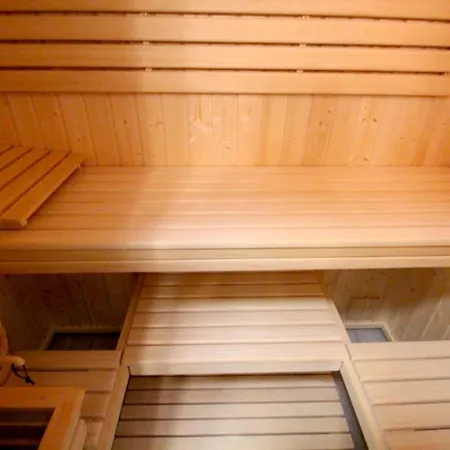 Апартаменты Wlochatka Z Sauna Finska