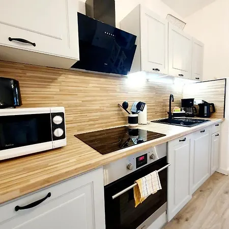 Wlochatka Z Sauna Finska